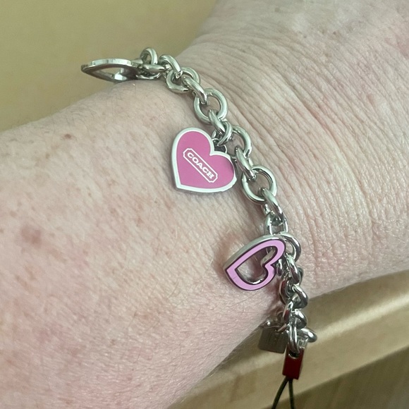Coach Pink Enamel Pink Hearts Silver-tone Charm Bracelet Dog Leash Clip Clasp - Picture 3 of 5